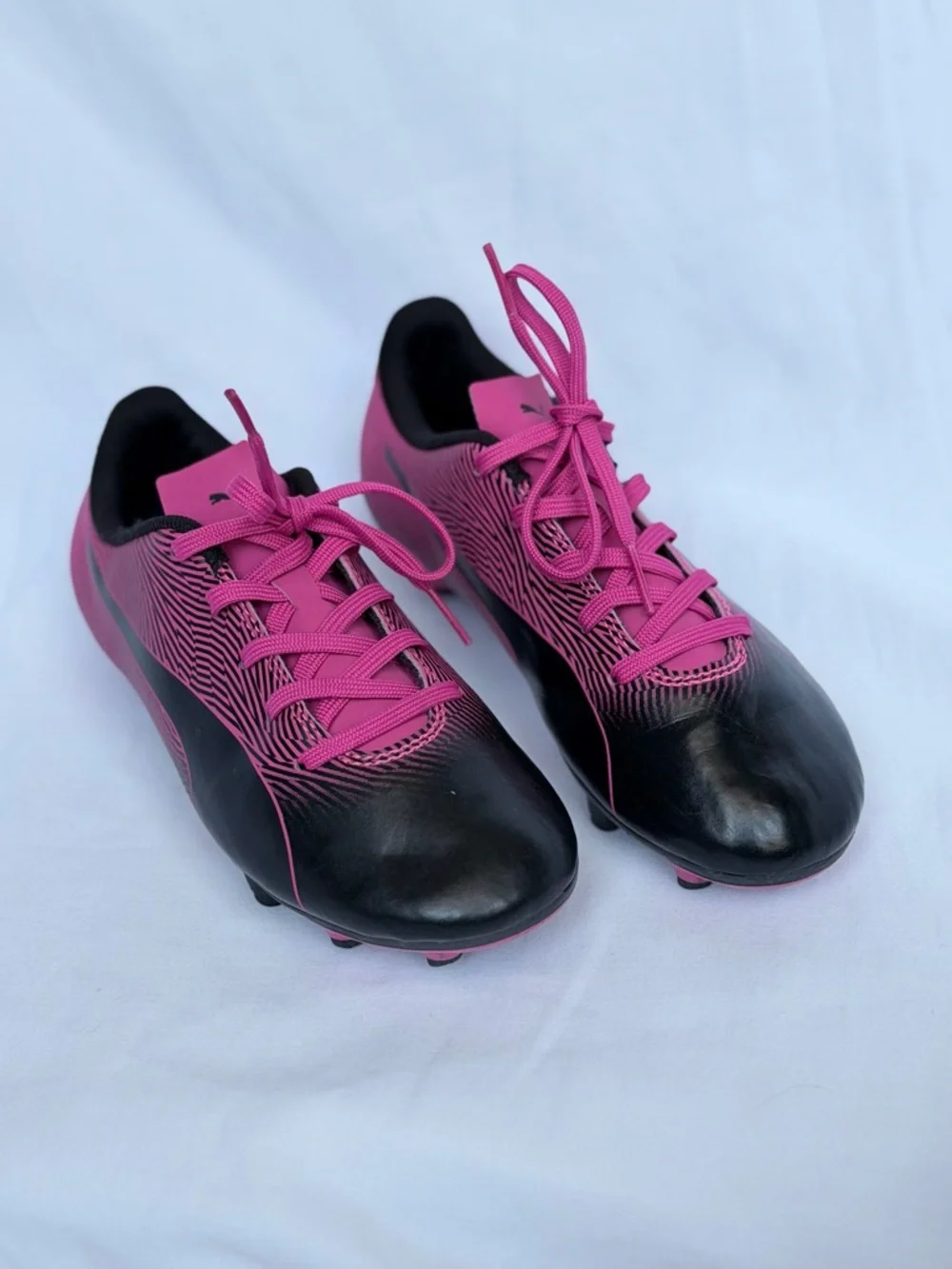 Puma Kids Black and Hot Pink Soccer Cleats